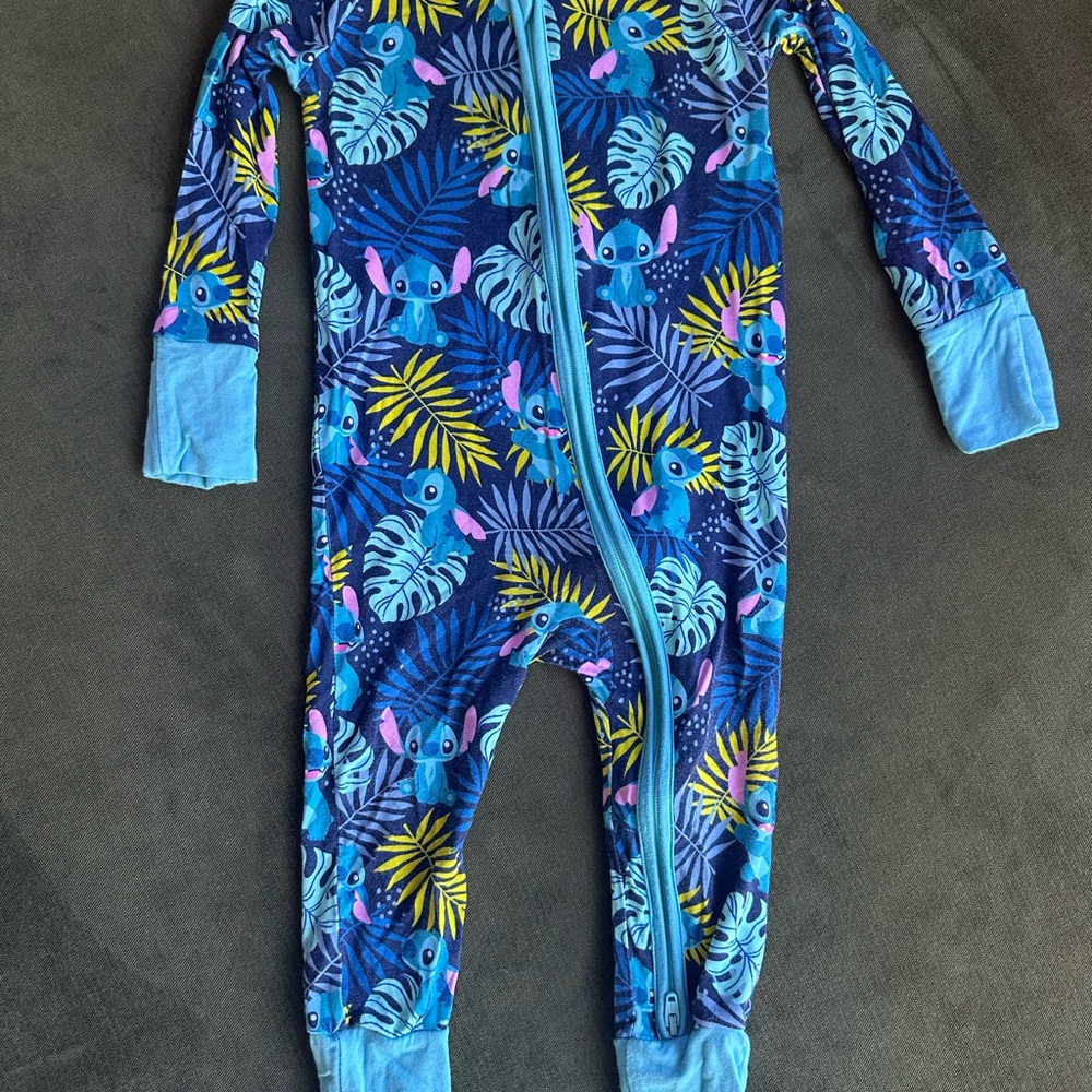 Little Sleepies lilo and stitch zippy